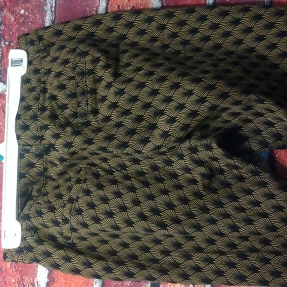 Sarah John slacks Size Large - Picture 5 of 6